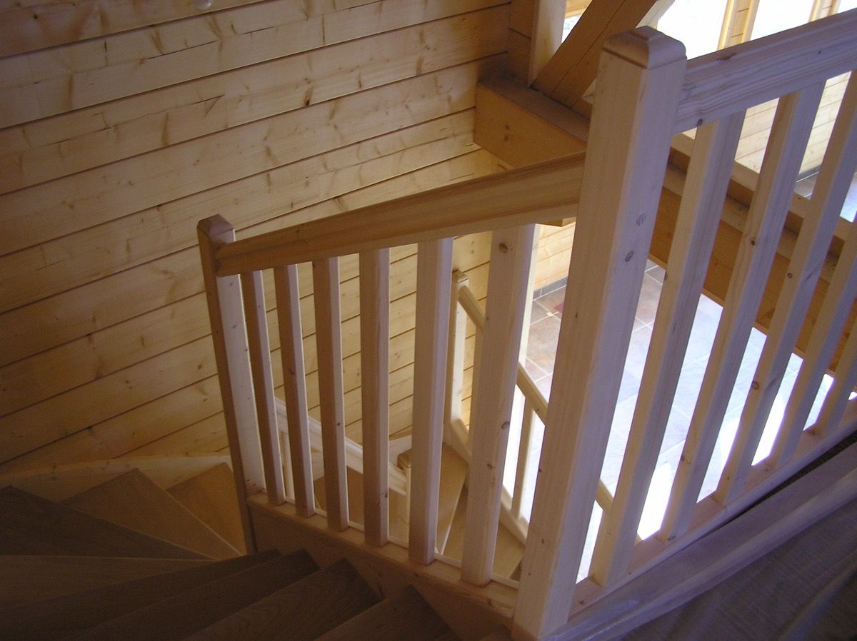 Rampe d'escalier en bois