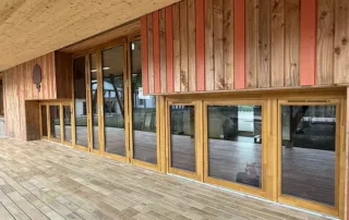 Fenêtre en bois sur mesure.